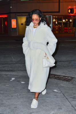Rihanna - New York 02/01/2019