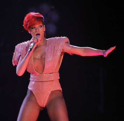 photo 27 in Rihanna gallery [id418541] 2011-09-12 00:00:00