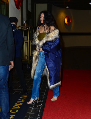 Rihanna - Casa Cipriani Hotel in New York 11/03/2021