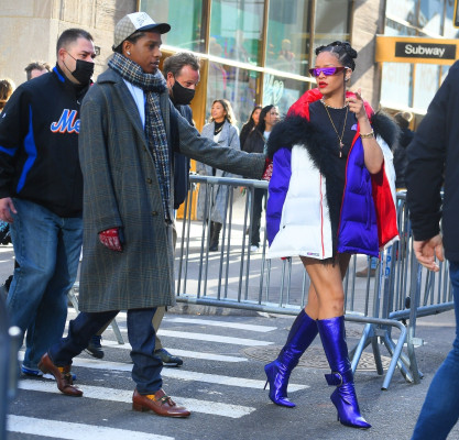Rihanna - Basquiat's Exhibit in New York 12/03/2021
