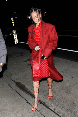 Rihanna - Giorgio Baldi Restaurant in Santa Monica 11/07/2021