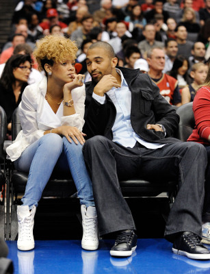 photo 5 in Rihanna gallery [id577596] 2012-11-07 00:00:00