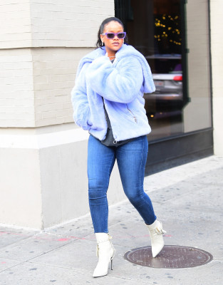 Rihanna in New York 12/08/2017