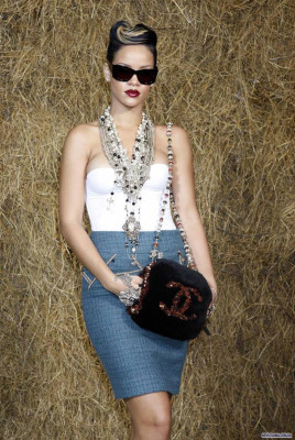 Rihanna pic #599260