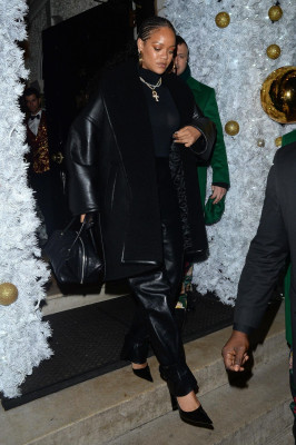 Rihanna - Annabel&#039;s Nightclub in London 12/09/2019