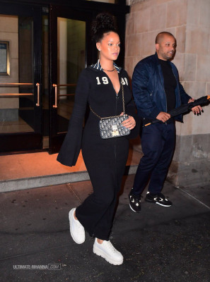 photo 10 in Rihanna gallery [id1004968] 2017-10-20 00:00:00