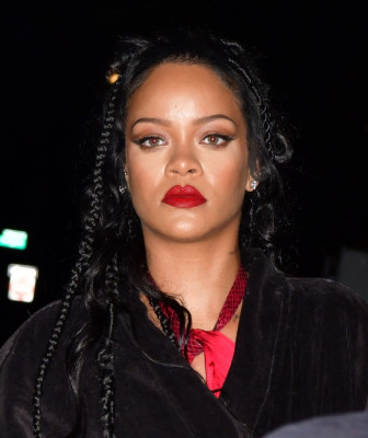 Rihanna - On Set in Bronx 07/11/2021
