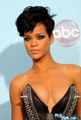 photo 11 in Rihanna gallery [id120357] 2008-12-08 00:00:00