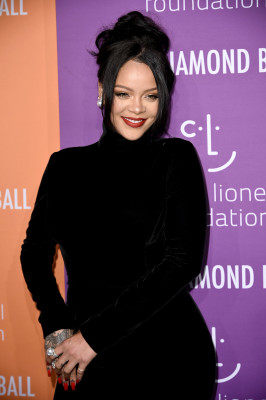 Rihanna - 5th Annual Diamond Ball n New York 09/12/2019