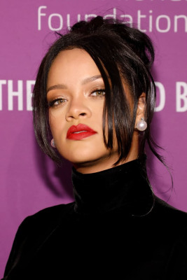 Rihanna - 5th Annual Diamond Ball n New York 09/12/2019