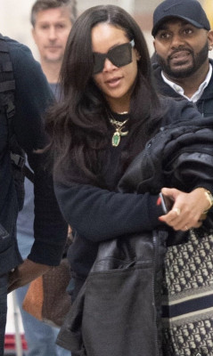 Rihanna - JFK Airport in NY 09/12/2018