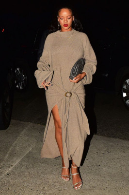 Rihanna - Mason Restaurant in Santa Monica 08/13/2019