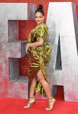 Rihanna - Oceans 8 European Premiere in London 06/13/2018