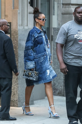 photo 8 in Rihanna gallery [id996212] 2017-09-17 00:00:00