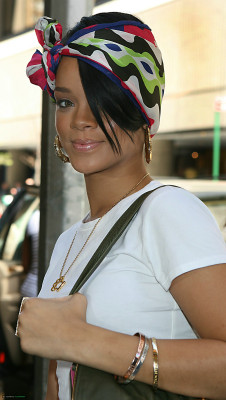 photo 13 in Rihanna gallery [id137134] 2009-02-24 00:00:00