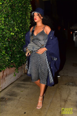 Rihanna - Giorgio Baldi Restaurant in Los Angeles 11/15/2019