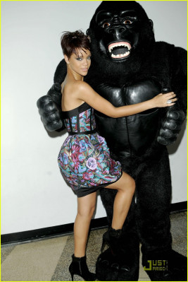 photo 18 in Rihanna gallery [id173458] 2009-07-08 00:00:00