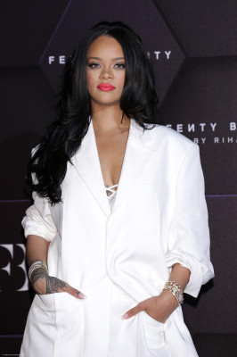 Rihanna - Fenty Beauty Artistry &amp; Beauty Talk in Seoul 09/17/2019
