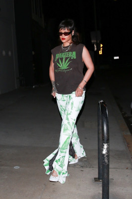 Rihanna - Giorgio Baldi Restaurant in Santa Monica 11/17/2020