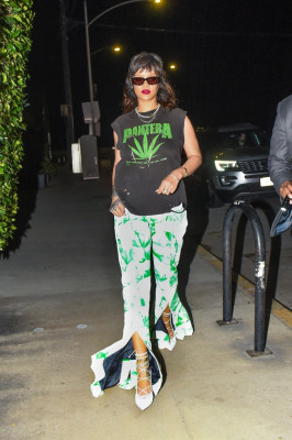 Rihanna - Giorgio Baldi Restaurant in Santa Monica 11/17/2020