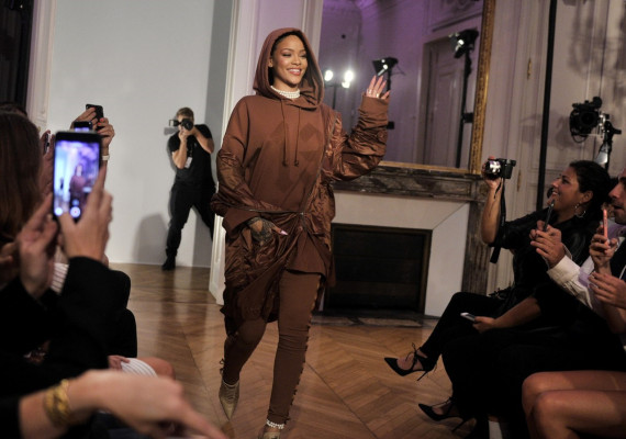 photo 10 in Rihanna gallery [id918555] 2016-10-23 00:00:00