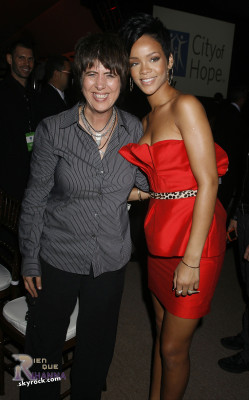 photo 15 in Rihanna gallery [id620663] 2013-03-30 00:00:00