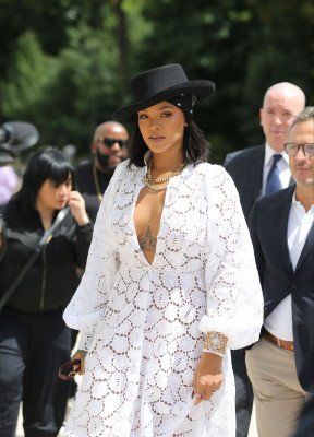 Rihanna – Young Fashion Designer’: LVMH Prize 2017 Edition at Fondation 