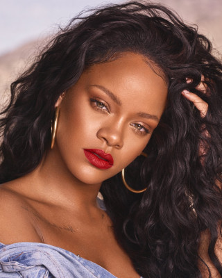 Rihanna for Fenty Beauty MATTEMOISELLE by Mariano Vivanco (2017)