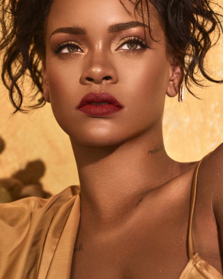 Rihanna - Fenty Beauty Moroccan Spice (2018)