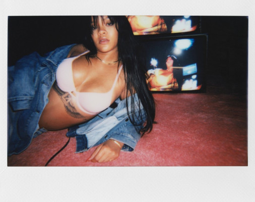 Rihanna - Savage X Fenty (2018)