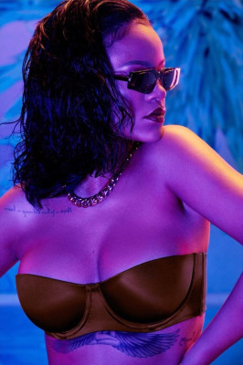 Rihanna - Savage X Fenty (2019)