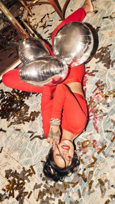Rihanna - Savage X Fenty (2019)