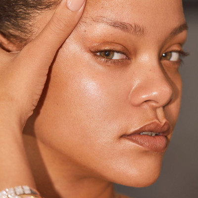 Rihanna - Fenty Skin (2020)