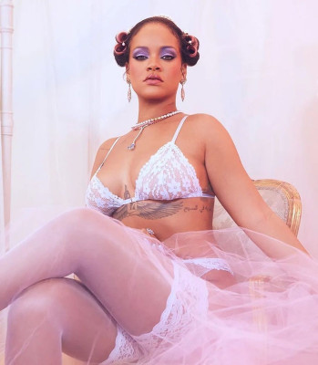 Rihanna - Savage x Fenty Spring Collection 2020
