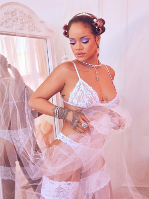 Rihanna - Savage x Fenty Spring Collection 2020