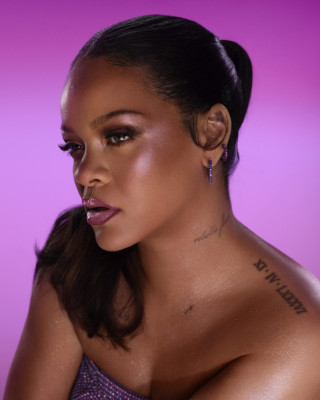 Rihanna - Fenty Beauty &#039;Diamond Bomb&#039; Campaign 2025