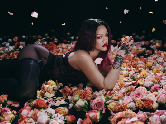 Rihanna - Savage x Fenty 'Les Roses' (2025)