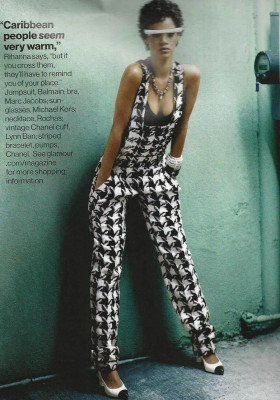 photo 28 in Rihanna gallery [id669703] 2013-10-15 00:00:00