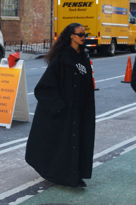 Rihanna - Rocafella Records in New York 01/21/2022