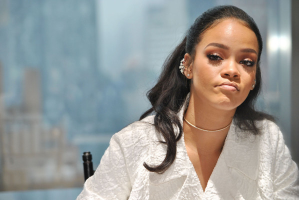 photo 4 in Rihanna gallery [id1211571] 2019-08-22 00:00:00