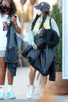 Rihanna - Los Angeles 09/23/2020