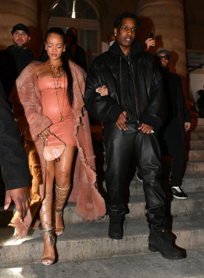 Rihanna - Off-White Show at PFW 02/28/2022