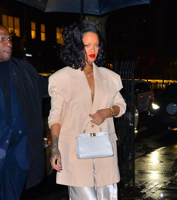 Rihanna - Kappo Masa Restaurant in NY 01/29/2019