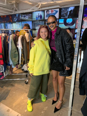 Rihanna - Tokyo 10/31/2019