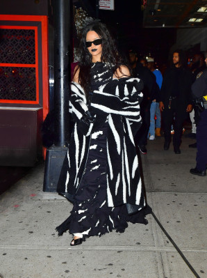 Rihanna - Rorrey's Halloween Party in New York 10/31/2021