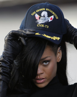 photo 22 in Rihanna gallery [id491237] 2012-04-03 00:00:00