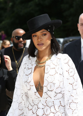 Rihanna – Young Fashion Designer’: LVMH Prize 2017 Edition at Fondation 