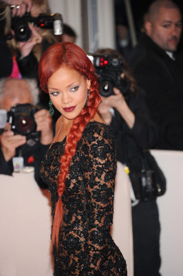 photo 4 in Rihanna gallery [id391185] 2011-05-04 00:00:00