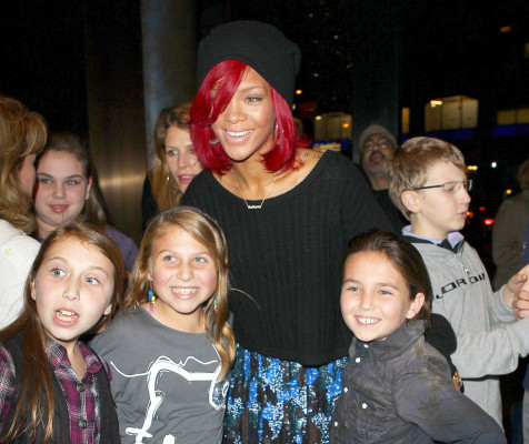 photo 18 in Rihanna gallery [id565800] 2012-10-01 00:00:00