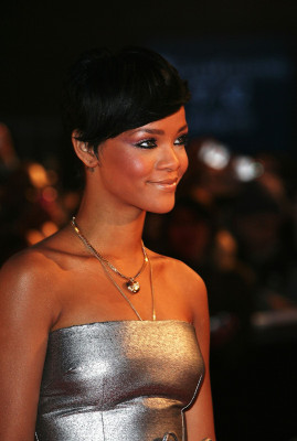 photo 13 in Rihanna gallery [id457511] 2012-02-06 00:00:00